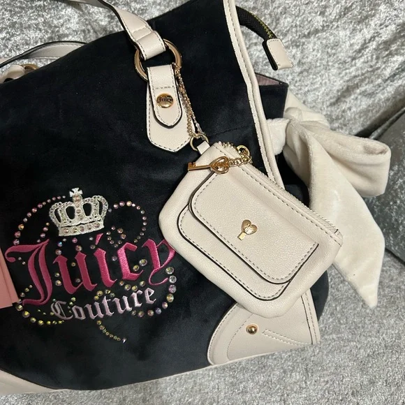 2 Juicy Couture Bags & 3 Wallets All NWT - Picture 4 of 13